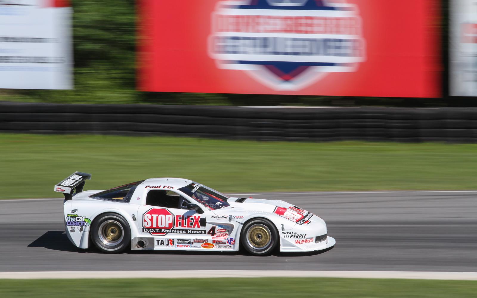 Fix and Ave share spoils at Lime Rock Park